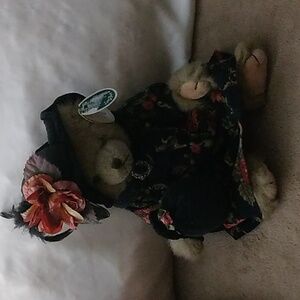 Bearington Collection Series, Ivana Crumpet. original tags